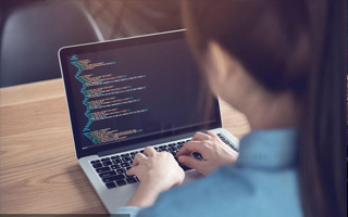 永兴 api php源码,下载的php源码怎么运行呢？